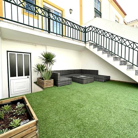 Baleal Happiness Surf House Villa Ferrel  Luaran gambar